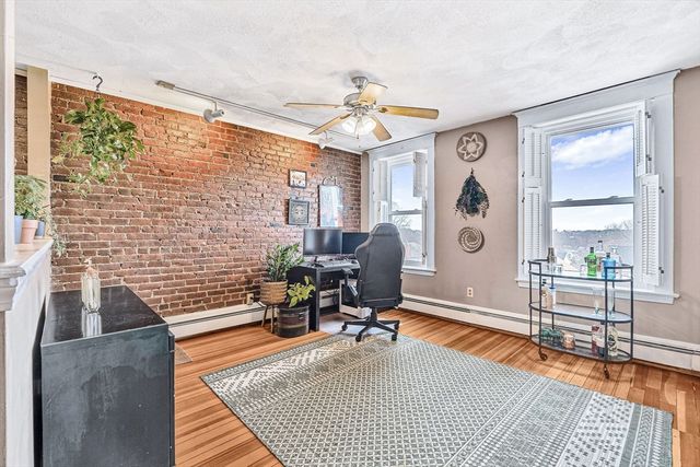 25 South Street 4, Boston, MA 02135