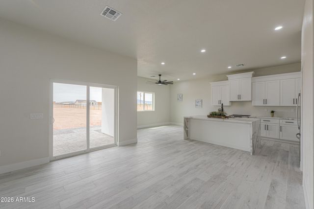 43419 W Carefree Place, Maricopa, AZ 85138