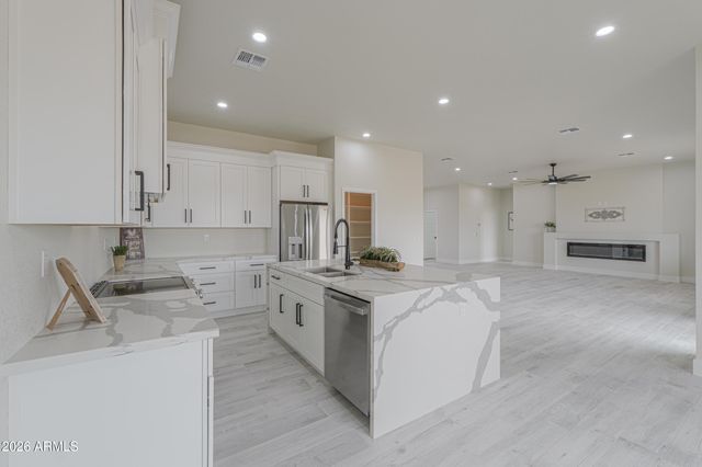 43419 W Carefree Place, Maricopa, AZ 85138