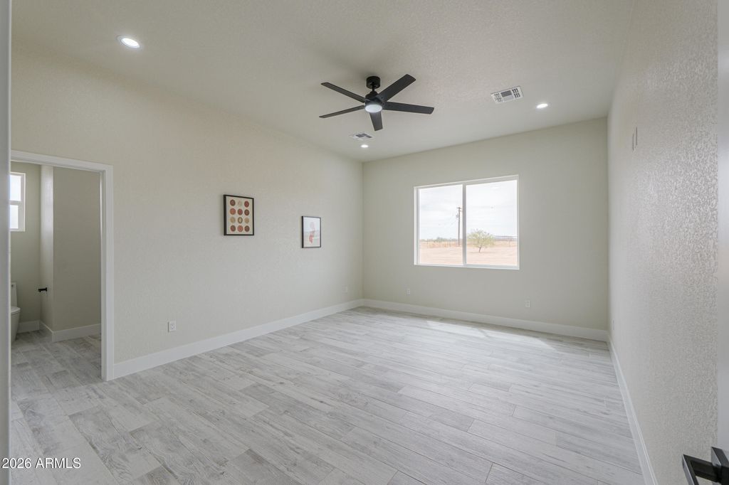 Image 39 of property listing at 43419 W Carefree Place, Maricopa, AZ 85138