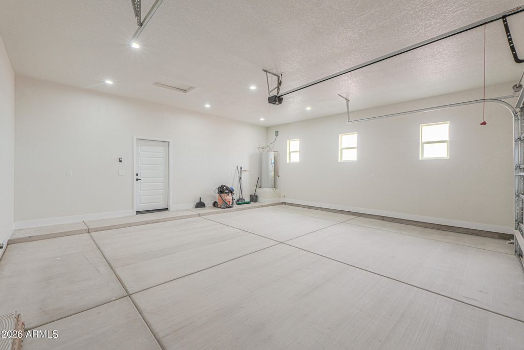 Image 49 of property listing at 43419 W Carefree Place, Maricopa, AZ 85138