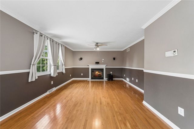 61 Greenhill Dr, N Franklin Twp, PA 15301
