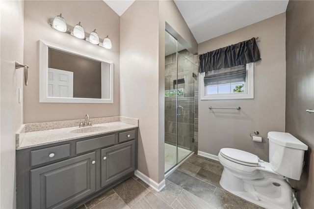 61 Greenhill Dr, N Franklin Twp, PA 15301