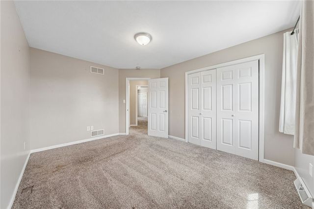 61 Greenhill Dr, N Franklin Twp, PA 15301