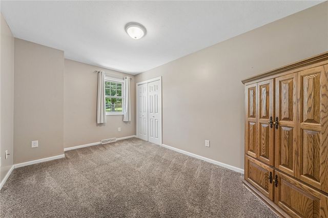 61 Greenhill Dr, N Franklin Twp, PA 15301