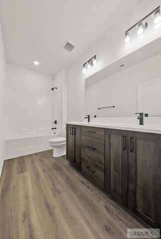398 E 5th S, Sugar City, ID 83448