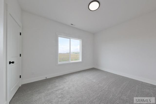 398 E 5th S, Sugar City, ID 83448