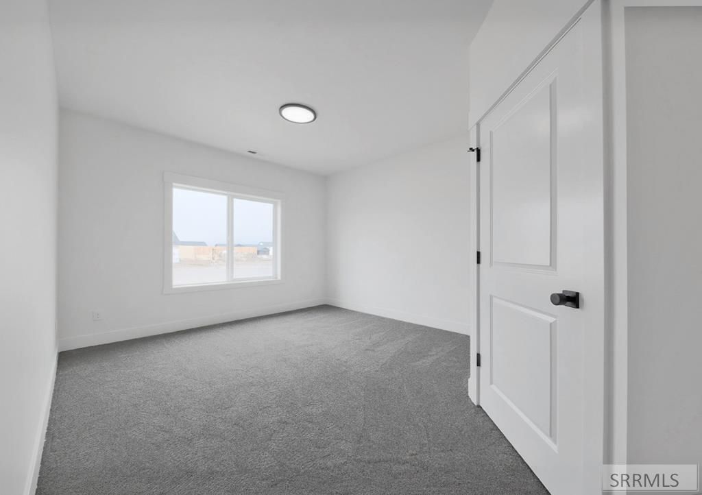 Image 18 of property listing at 398 E 5th S, Sugar City, ID 83448