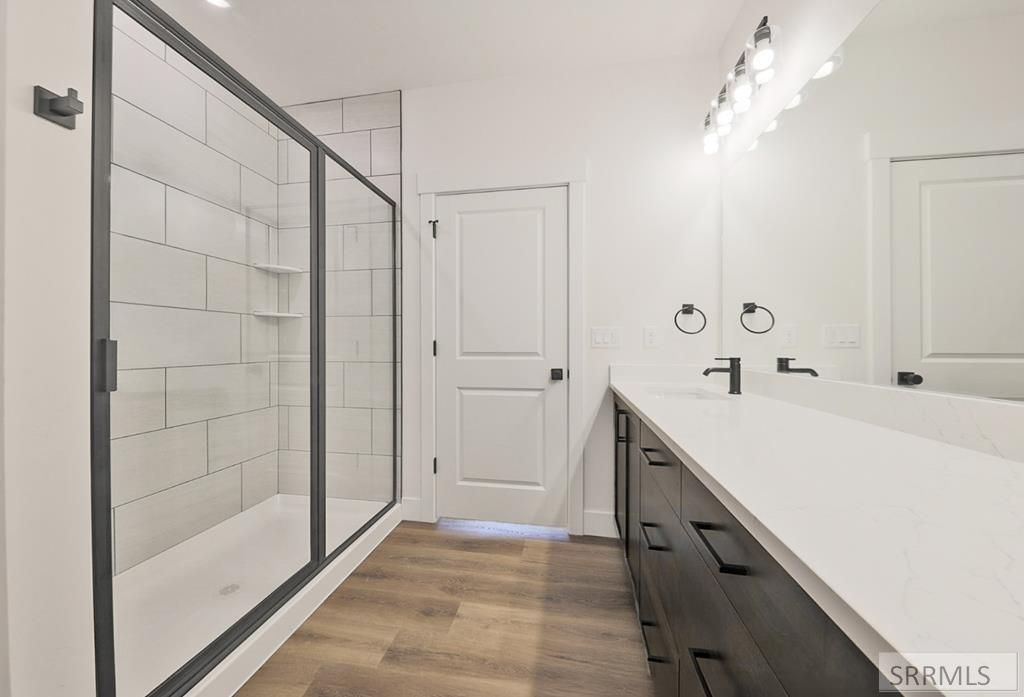 Image 23 of property listing at 398 E 5th S, Sugar City, ID 83448