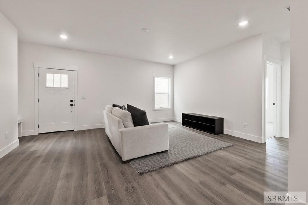 Image 37 of property listing at 398 E 5th S, Sugar City, ID 83448