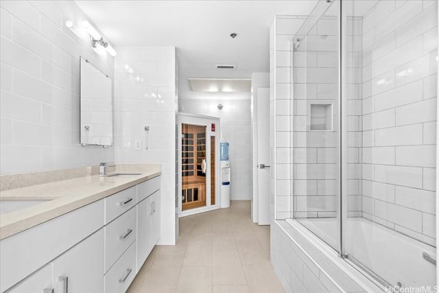 520 Lunalilo Home Road 8107, Honolulu, HI 96825