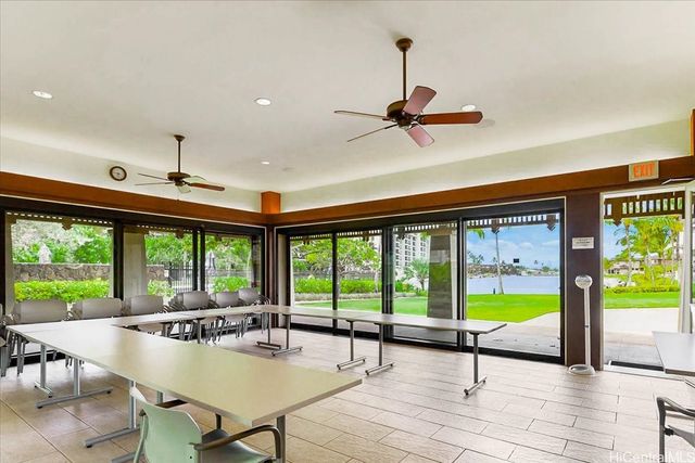 520 Lunalilo Home Road 8107, Honolulu, HI 96825