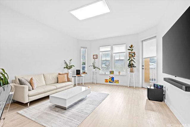 520 Lunalilo Home Road 8107, Honolulu, HI 96825