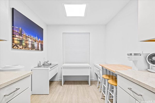 520 Lunalilo Home Road 8107, Honolulu, HI 96825