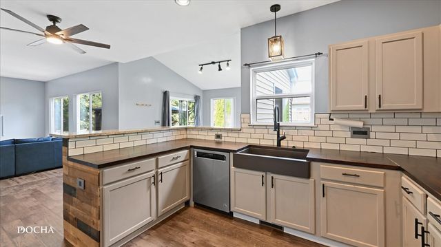 2677 Pecos Circle, Montgomery, IL 60538