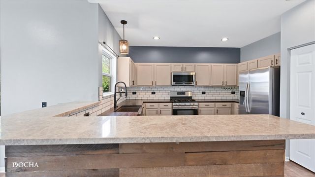 2677 Pecos Circle, Montgomery, IL 60538