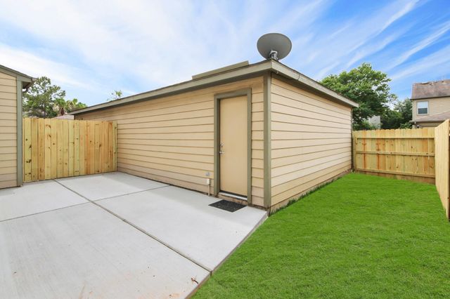 23611 Wildwood Green Way, Spring, TX 77373