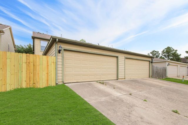 23611 Wildwood Green Way, Spring, TX 77373