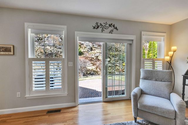 280 Sylvan Lane, Manchester, NH 03102