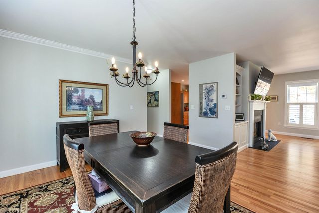 280 Sylvan Lane, Manchester, NH 03102