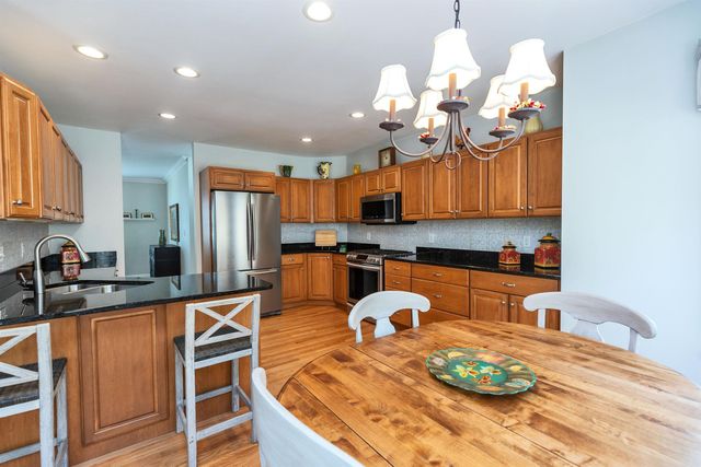 280 Sylvan Lane, Manchester, NH 03102