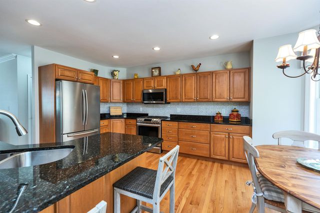 280 Sylvan Lane, Manchester, NH 03102