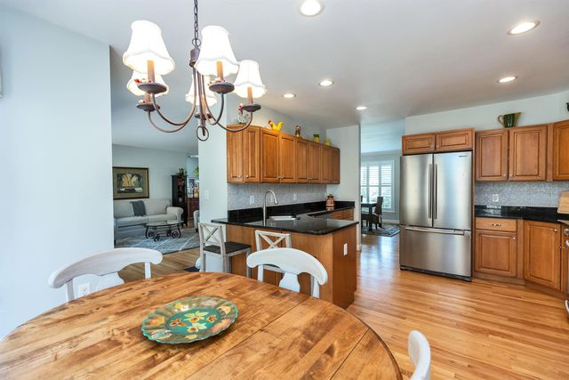 280 Sylvan Lane, Manchester, NH 03102