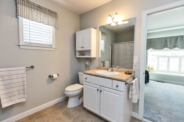 280 Sylvan Lane, Manchester, NH 03102