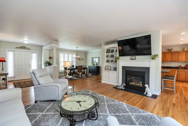 280 Sylvan Lane, Manchester, NH 03102