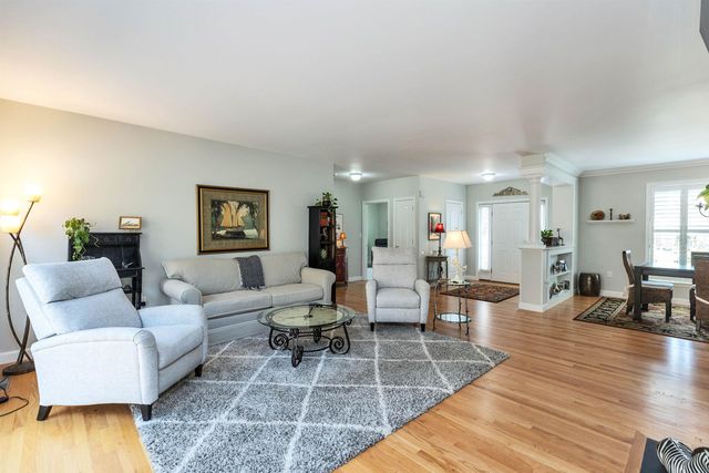 280 Sylvan Lane, Manchester, NH 03102