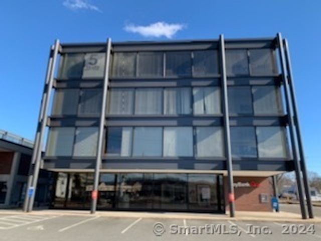 110 Washington Avenue, North Haven, CT 06473