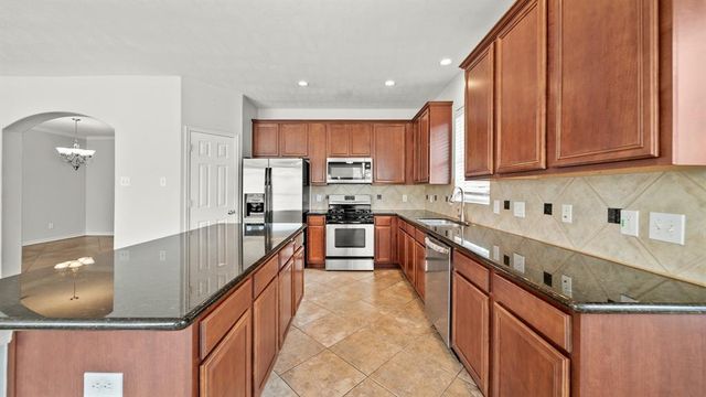 25215 Kelton Hills Lane, Richmond, TX 77406