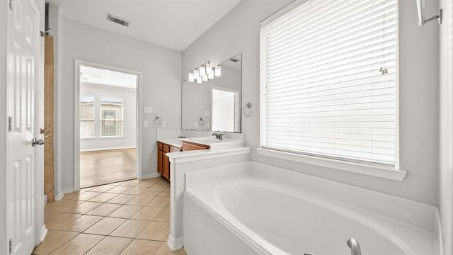 25215 Kelton Hills Lane, Richmond, TX 77406