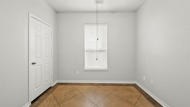 25215 Kelton Hills Lane, Richmond, TX 77406