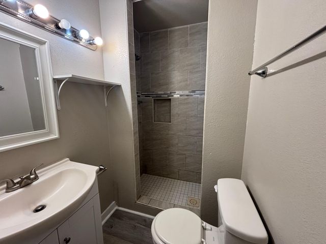 1729 1st Avenue N, Texas City, TX 77590