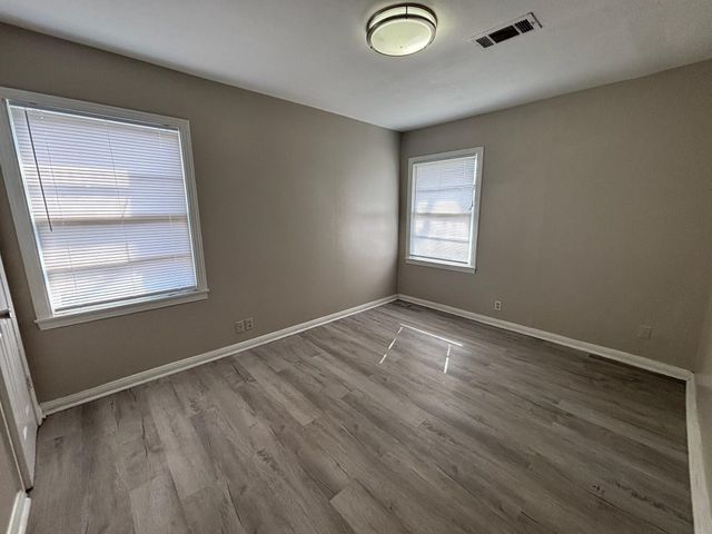 1729 1st Avenue N, Texas City, TX 77590