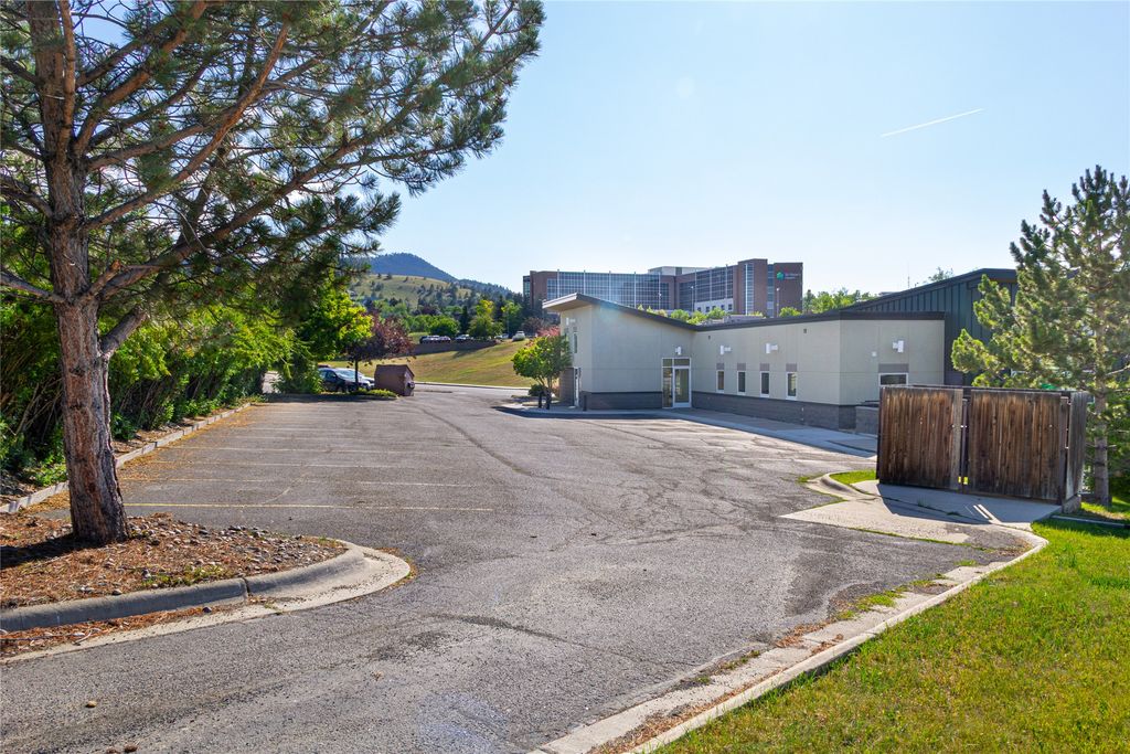 251 Saddle Drive B, Helena, MT 59601 photo 2