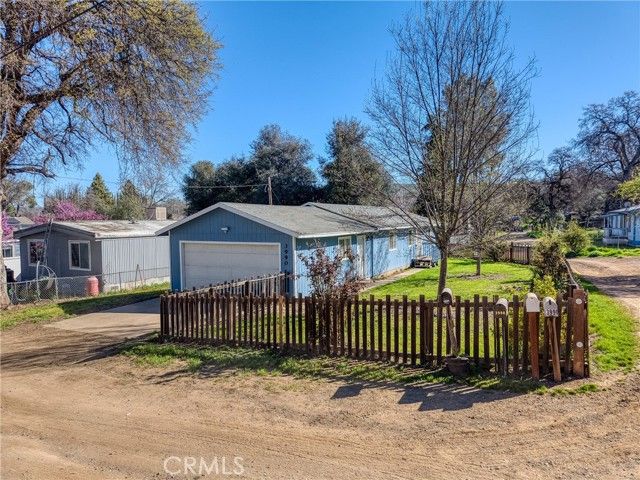 3990 Manchester Avenue, Clearlake, CA 95422
