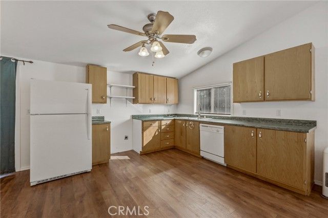 3990 Manchester Avenue, Clearlake, CA 95422