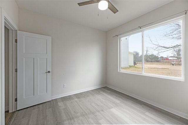 135 Koele CT, Bastrop, TX 78602