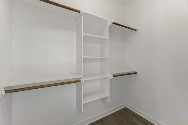 135 Koele CT, Bastrop, TX 78602