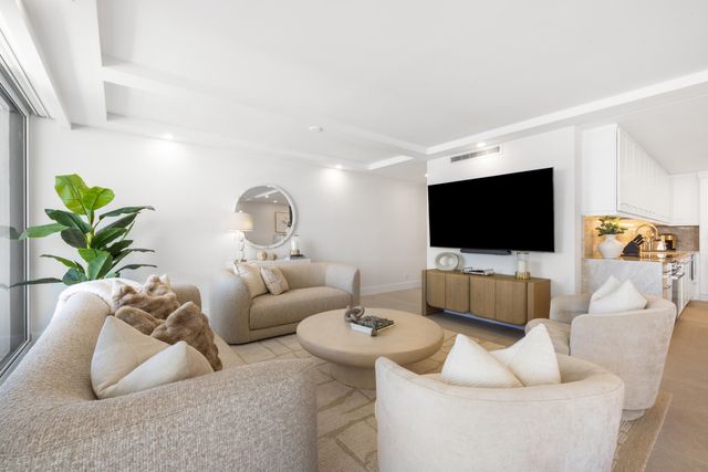 2784 S Ocean Boulevard 505s, Palm Beach, FL 33480