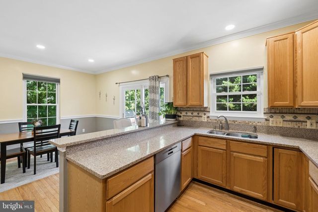 6366 DAKINE CIR, Springfield, VA 22150