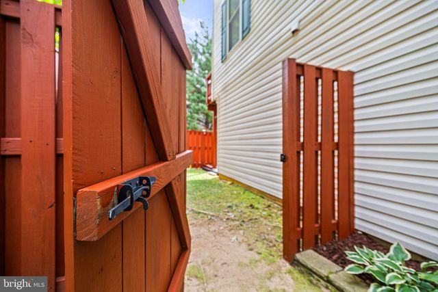 6366 DAKINE CIR, Springfield, VA 22150