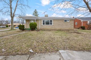 7638 N Gulley Road, Dearborn Heights, MI 48127