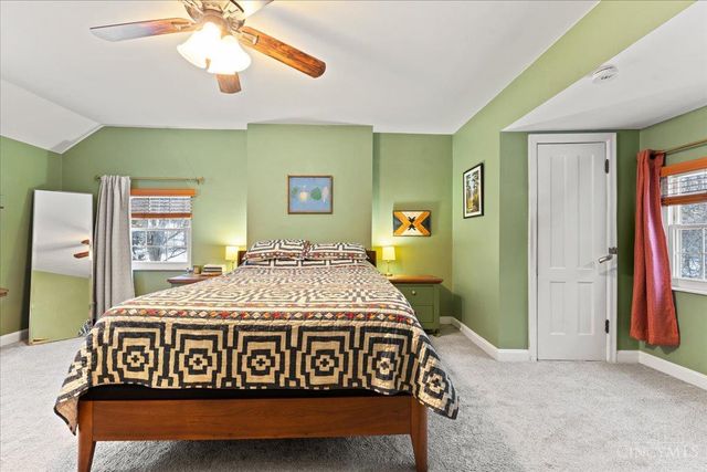 2720 McKinley Avenue, Cincinnati, OH 45211