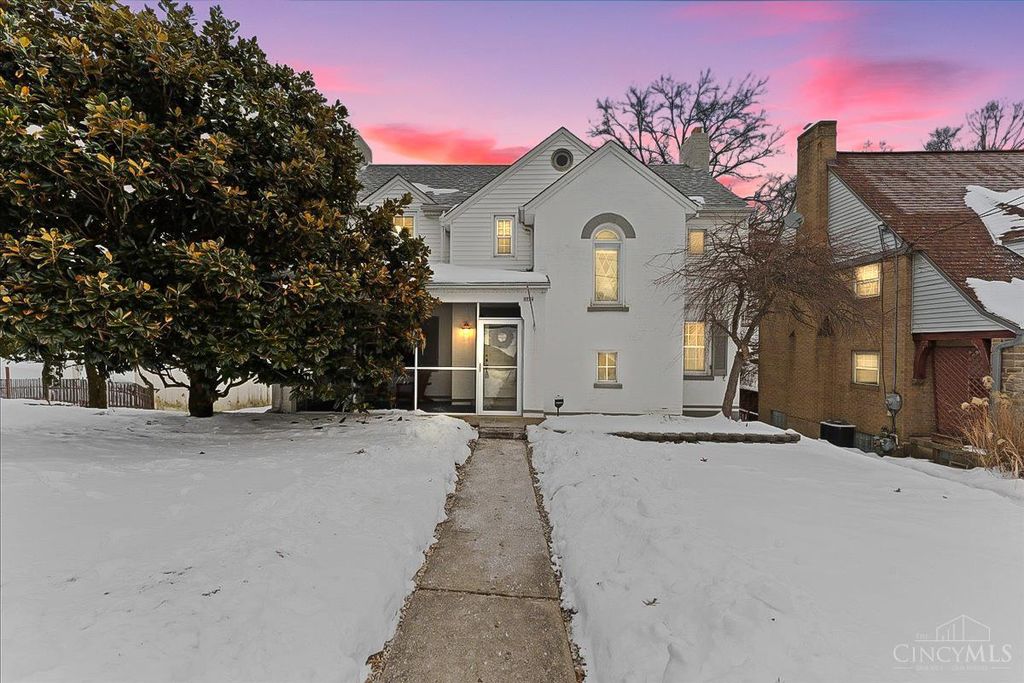 2720 McKinley Avenue, Cincinnati, OH 45211