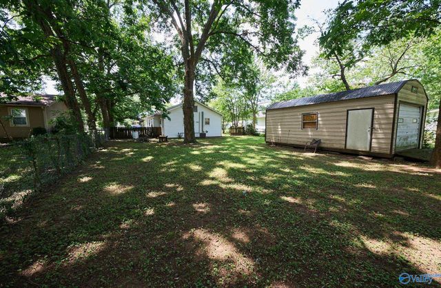 1221 Halsey Avenue, Huntsville, AL 35801