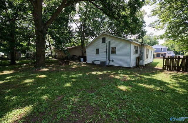 1221 Halsey Avenue, Huntsville, AL 35801