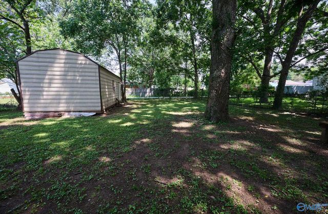 1221 Halsey Avenue, Huntsville, AL 35801